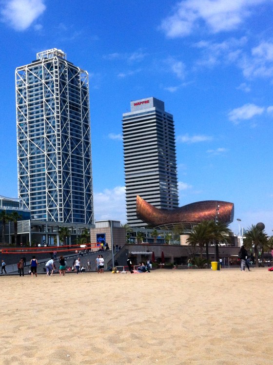 Sunny skies and warm temps entice us to Barcelonetta Beach
