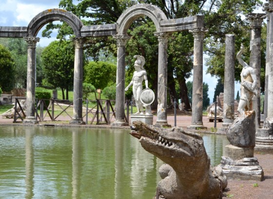 Fabulous outdoor dining venue at Hadrian's Villa