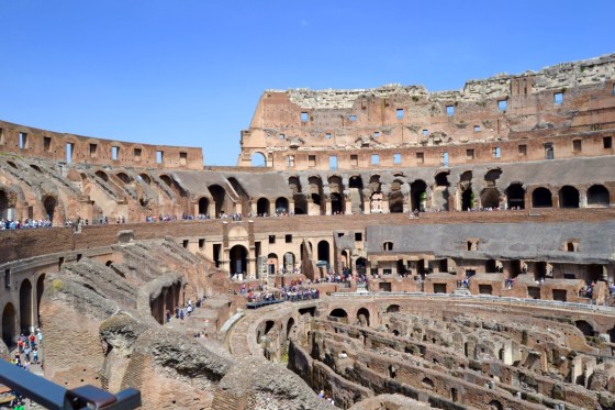 Coliseum_Interior-Rietkerks